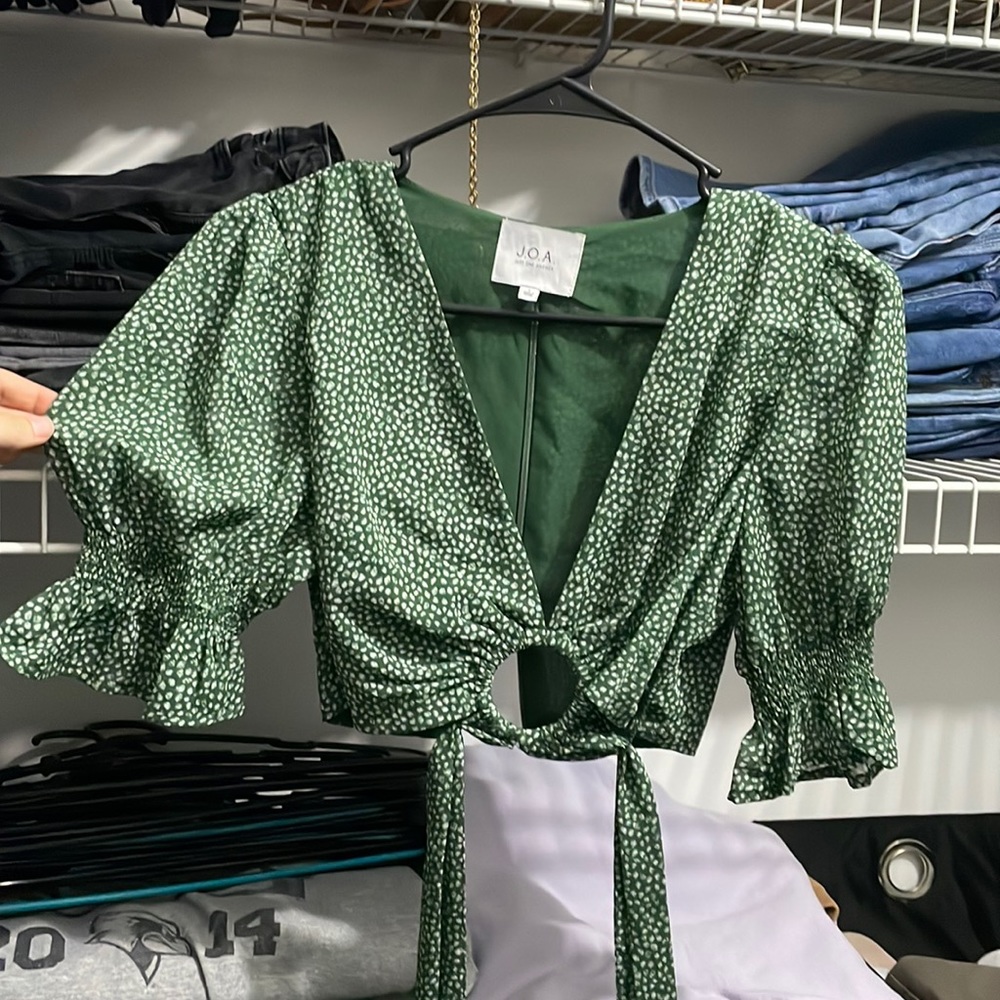 Cropped wrap shirt
